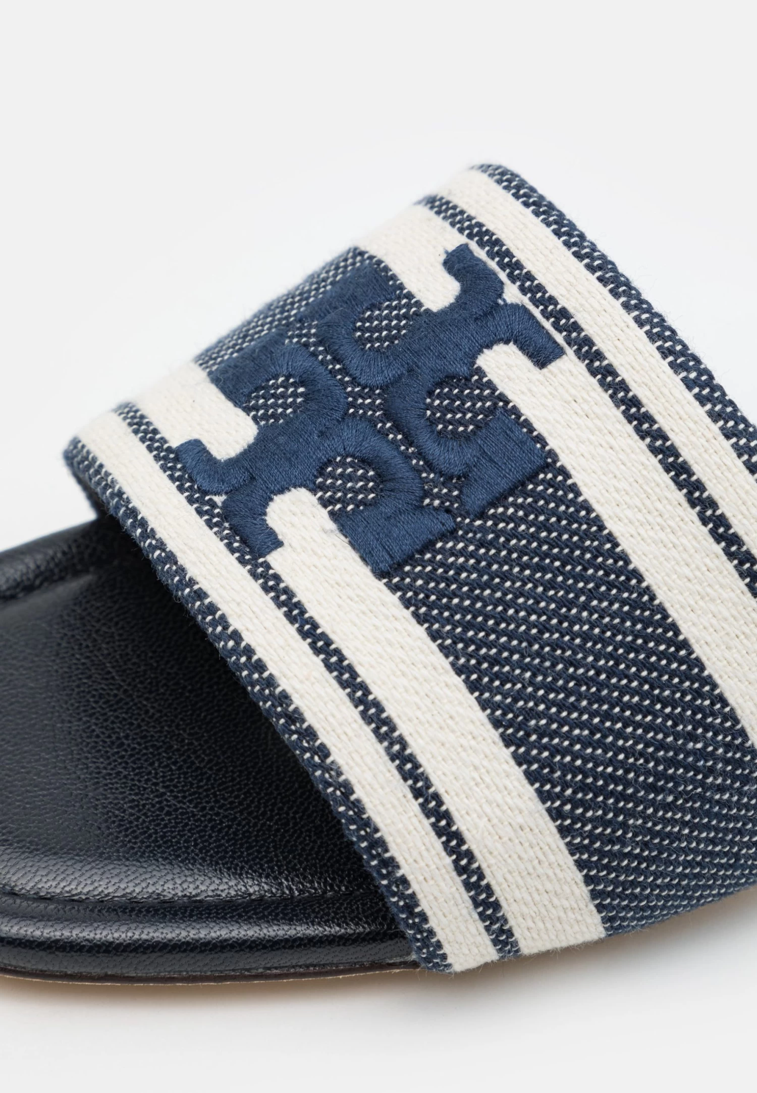Tory Burch Logo Jacquard Slide - Muiltjes - Blue Chiaro/Ash White 7 Tory Burch Logo Jacquard Slide - Muiltjes - Blue Chiaro/Ash White - Afbeelding 7