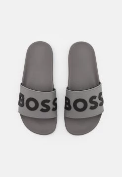 Boss Kirk Unisex - Badslippers - Medium Grey -Chique Schoenen Winkel 2e7fa89ba7a64a44a2287a02e475489f
