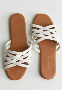 Nieuwkomers -Chique Schoenen Winkel 64e9007502704c6c8968c1a9b5588ee6