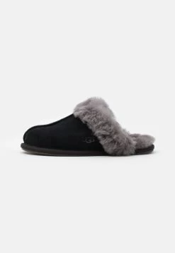 Ugg Scuffette - Pantoffels - Black/Grey 10 Ugg Scuffette - Pantoffels - Black/Grey -Chique Schoenen Winkel 68946d061087433ea09fbb93c76fcd89