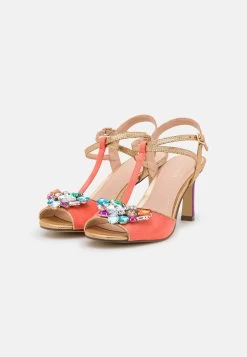 Menbur Sandalen Met Hoge Hak - Peach -Chique Schoenen Winkel a1197197bb2d4054bbf8dcb2a1f12228