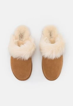 Ugg Scuff Sis - Pantoffels - Chestnut -Chique Schoenen Winkel ba6c40889663466b91c9c5e7a1b7fa87
