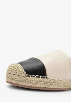 Next Forever Comfort Flat - Instappers - Nude Cream Black -Chique Schoenen Winkel c03aa3a77b684f4289d0161ce8ad2a8d