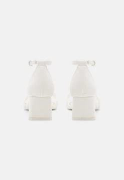 Call It Spring Vickie - Sandalen - White -Chique Schoenen Winkel c5a680a80d2044ea8fc1f665d070a288