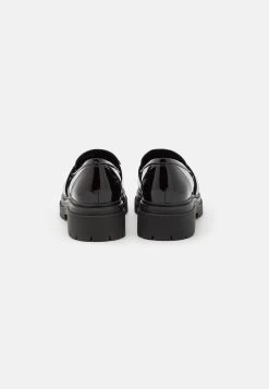 MICHAEL Michael Kors Parker Lug Loafer - Instappers - Black -Chique Schoenen Winkel e4d3c384a06e4d4698d9e08449de2e7d