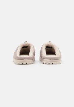 Gant Homesy - Pantoffels - Taupe -Chique Schoenen Winkel fd9dd66aad2a4cd5a07a83ad58cfe164